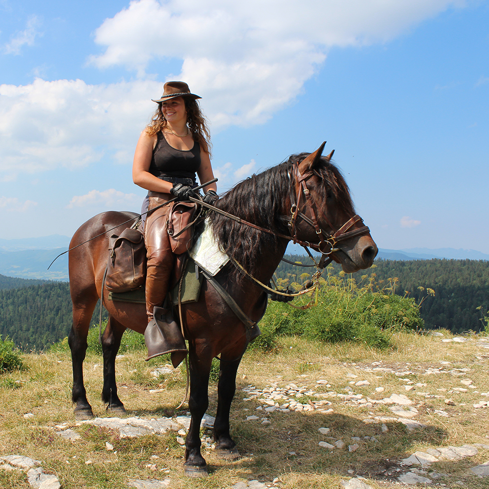 Marion Forestier, cavalière, cheval du Vercors de Barraquand