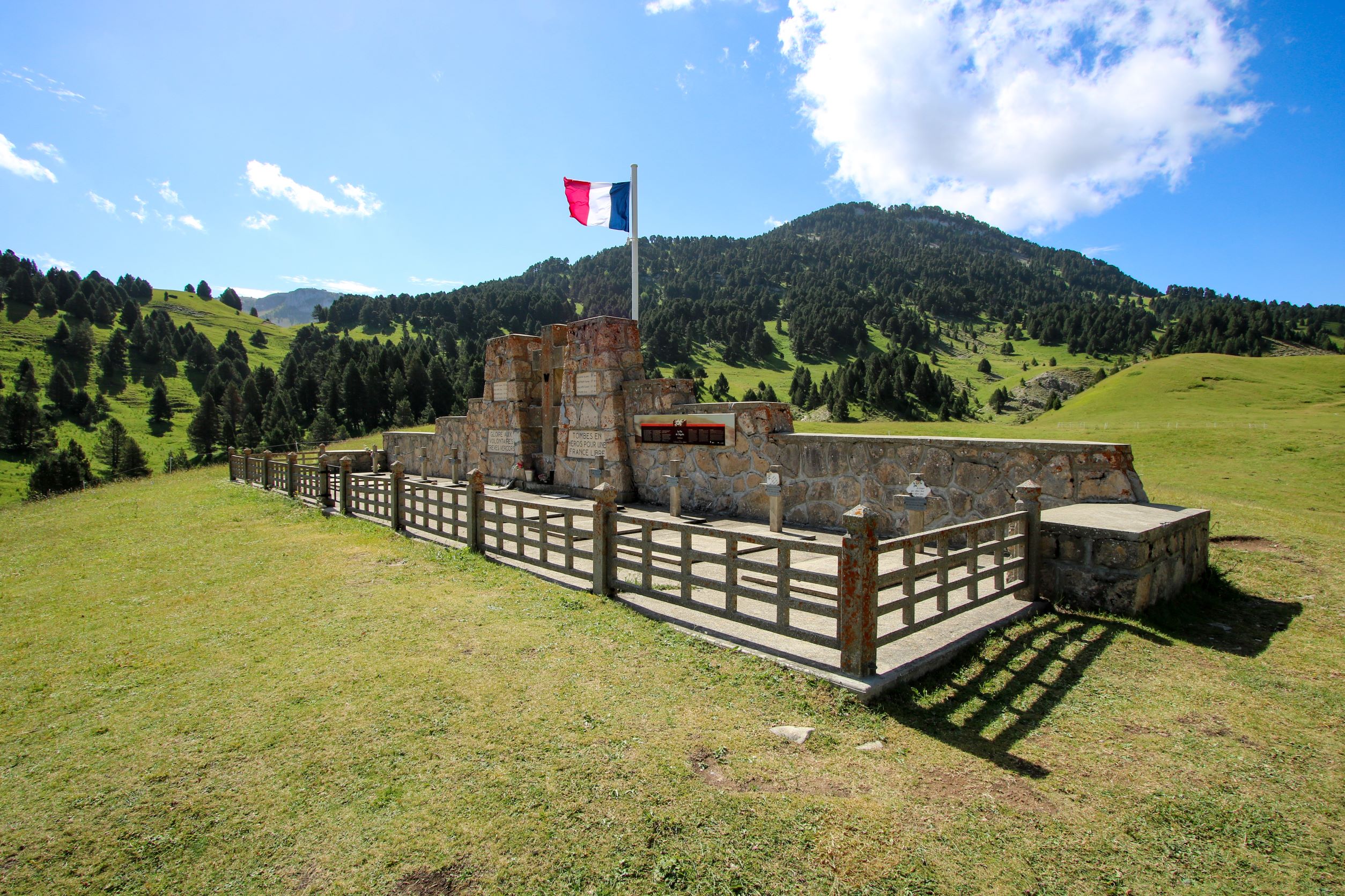 Cérémonie au Pas de L'Aiguille Cérémonie au Pas de L'Aiguille