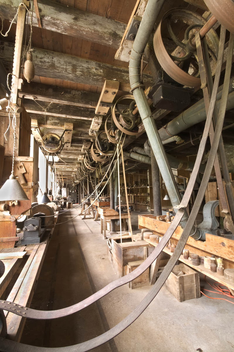 Usine Hydraulique de Tournerie sur bois